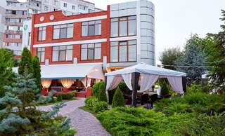 Отель Wellotel Yuzhne Южный-0