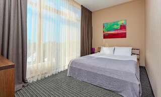 Отель Wellotel Yuzhne Южный Стандартный двухместный номер с 1 кроватью или 2 отдельными кроватями-8